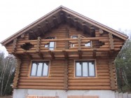 Фасад деревянного дома с отделкой!